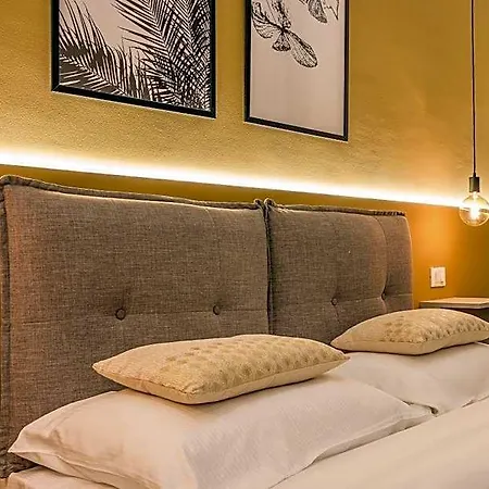 Brand New Guest With Wi-fi In The Center Trieste